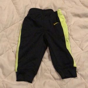Nike little boys pants